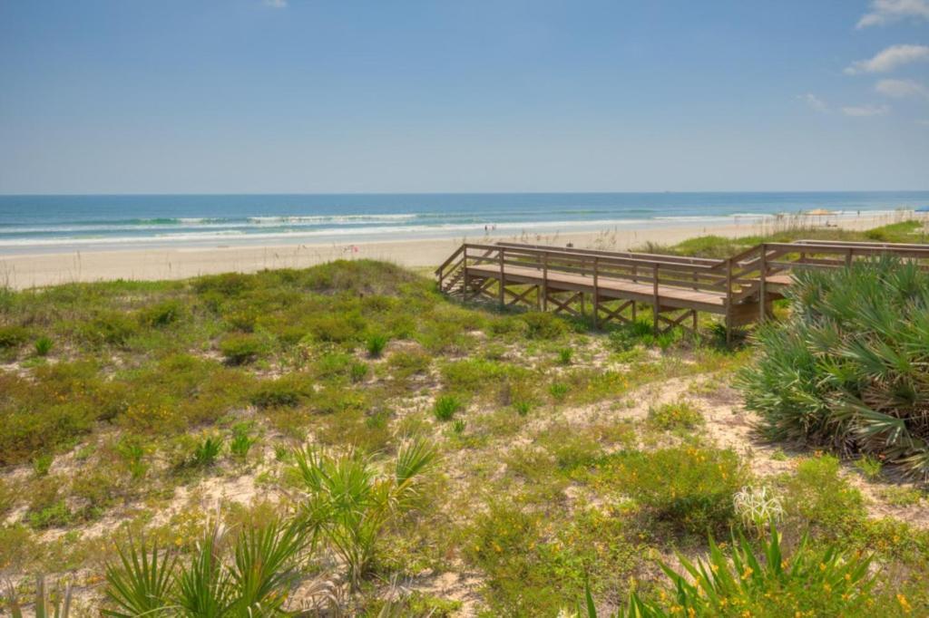 ג'קסונוויל ביץ' Sea La Vie Beach Oceanfront Patio Pet Friendly מראה חיצוני תמונה